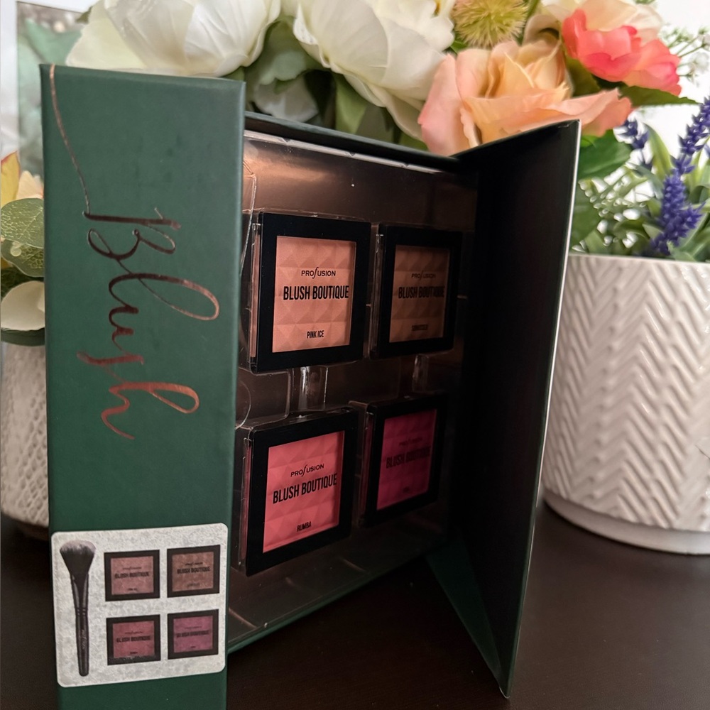 🆕🪷 PROFUSION LIMITED EDITION BLUSH BOUTIQUE PALETTE. BRAND NEW FACTORY SEALED. - Picture 13 of 15